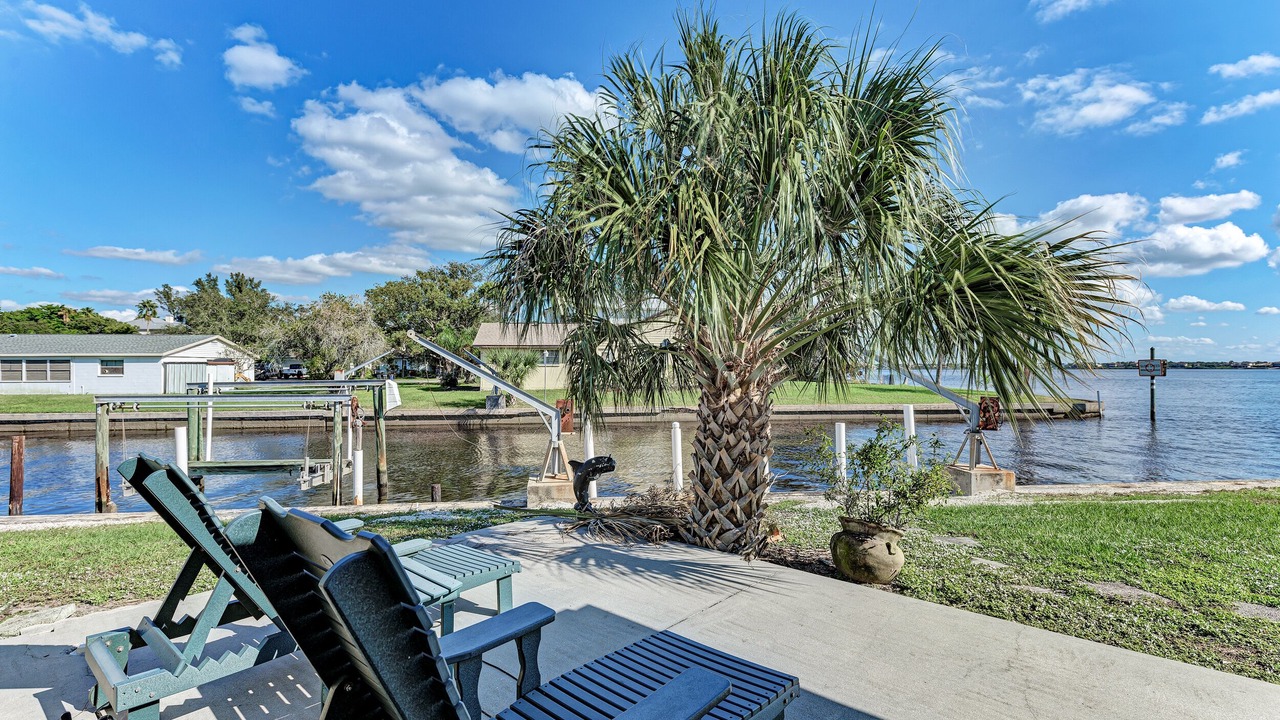 Photo of Patio Balcony in Fullers Earth