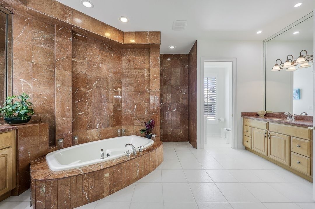 Photo of Bathroom in Bonita Springs