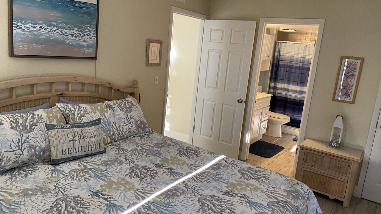 Photo of Bedroom in Daytona Beach Shores
