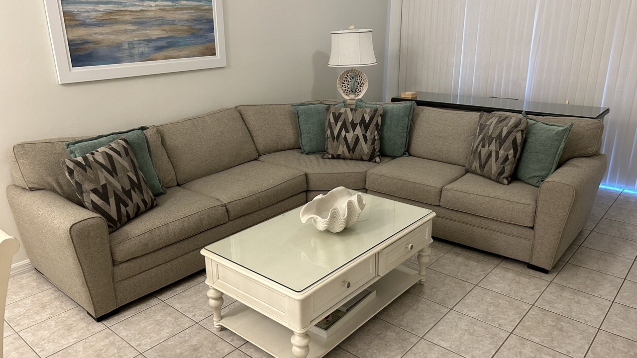 Photo of Livingroom in Stoneybrook