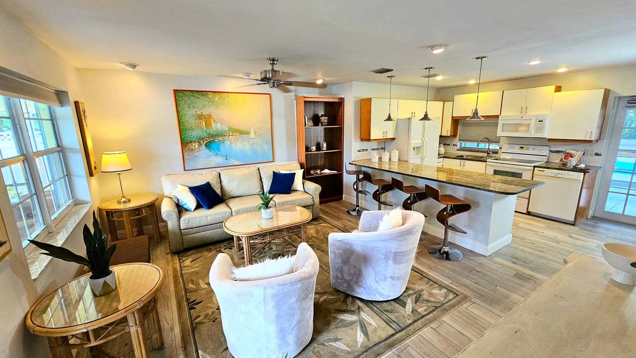 Photo of Livingroom in Florida North Atlantic Coast