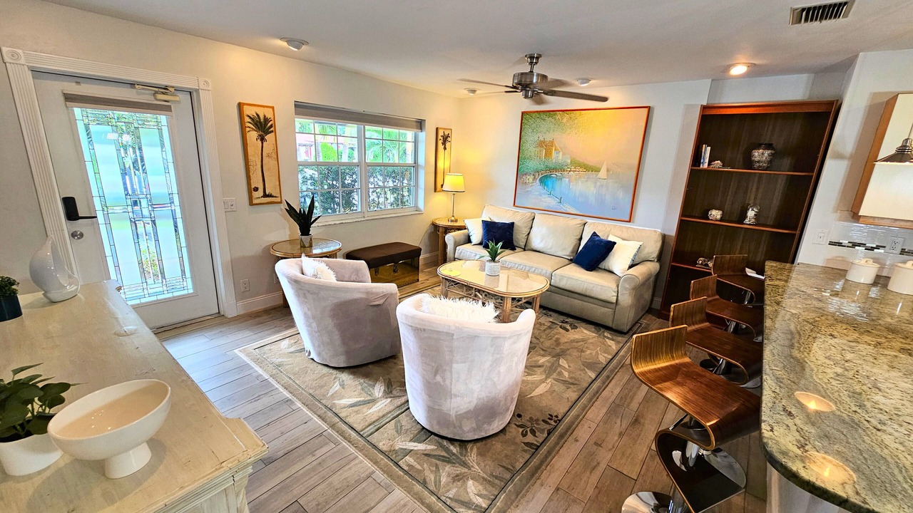 Photo of Livingroom in Florida North Atlantic Coast