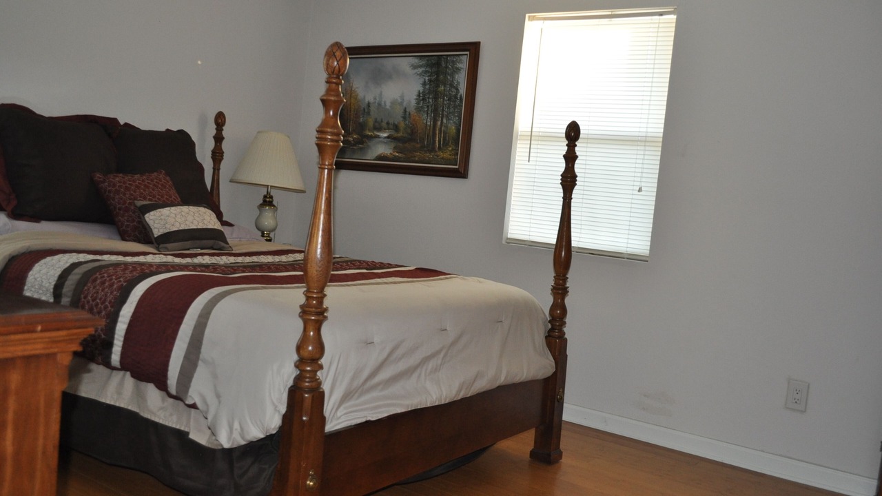 Photo of Bedroom in Hudson Beach Estates