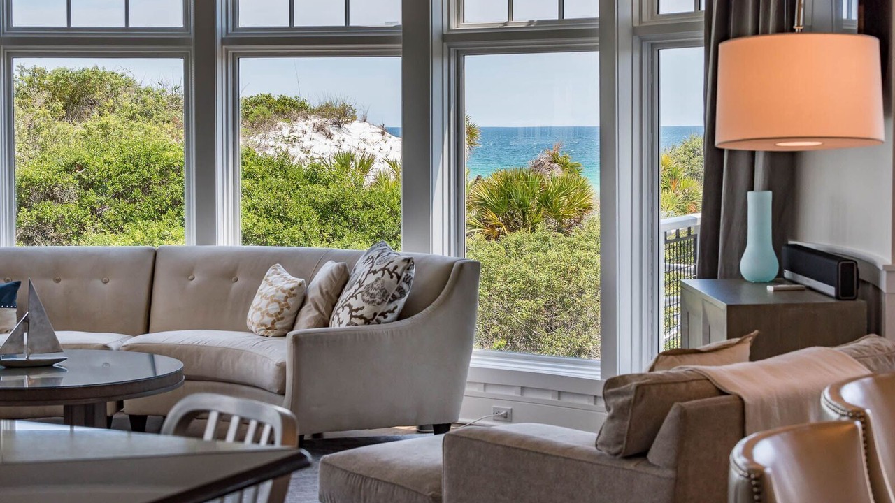 Photo of Livingroom in WaterSound Beach