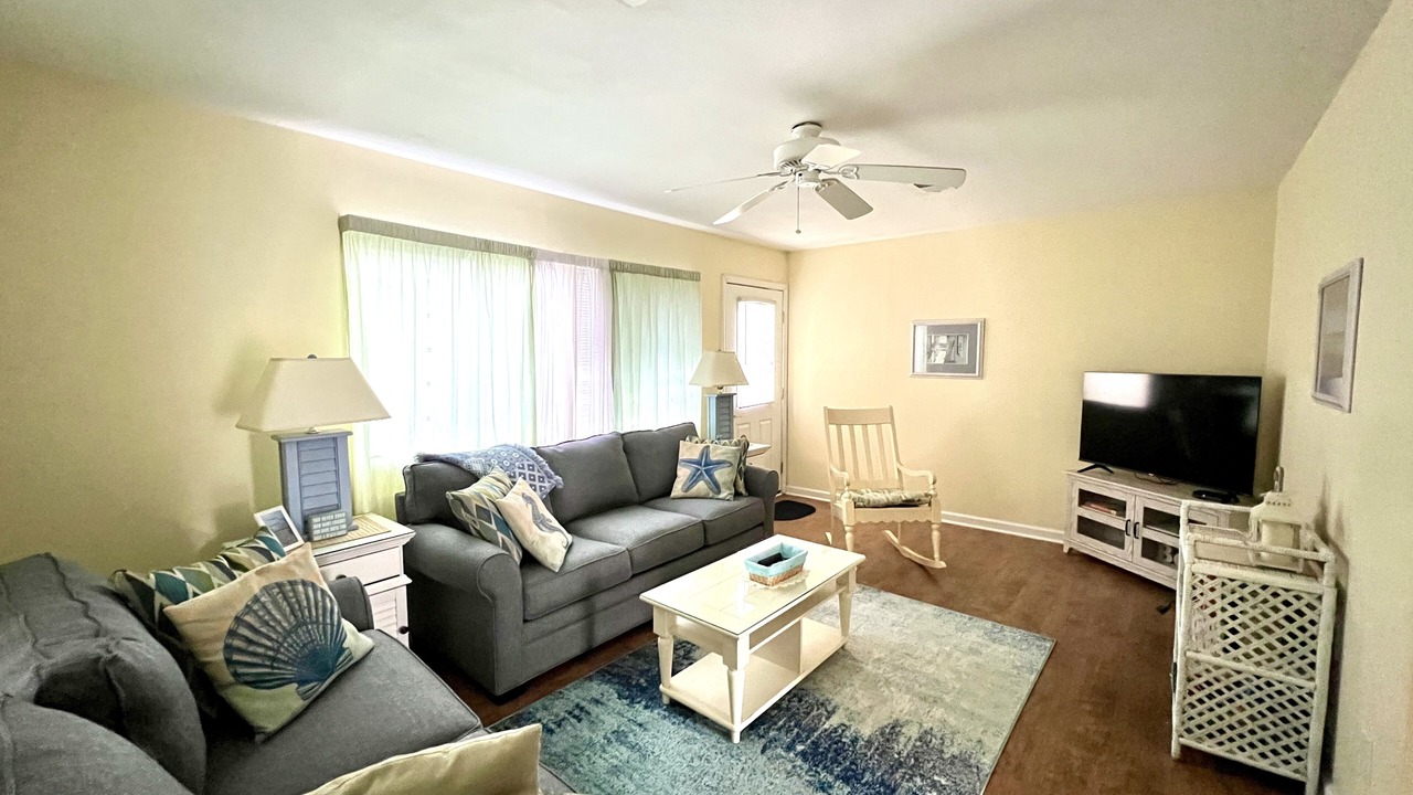 Photo of Livingroom in Sugar Beach