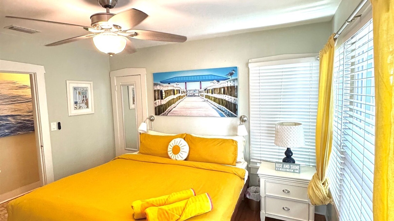 Photo of Bedroom in Pass-a-Grille