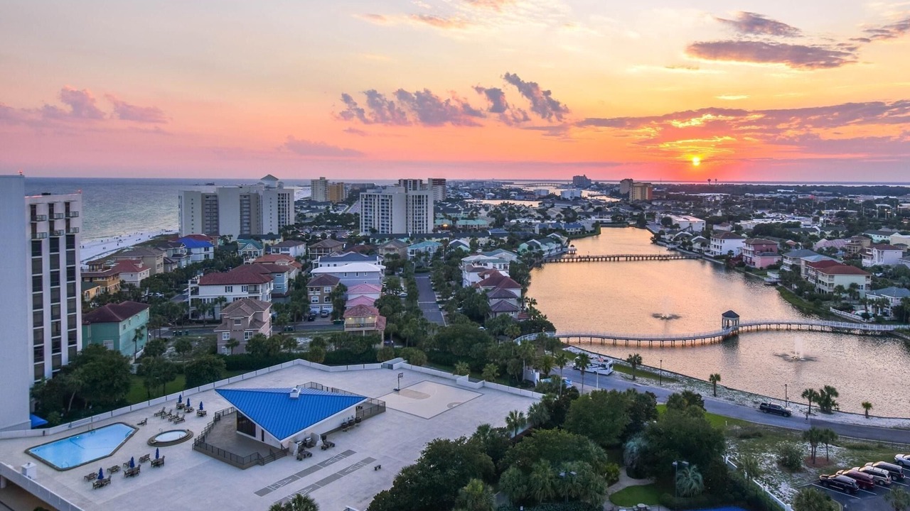 Photo of Others in Destin