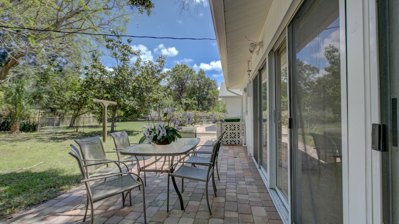 Photo of Outdoor in Long Meadow