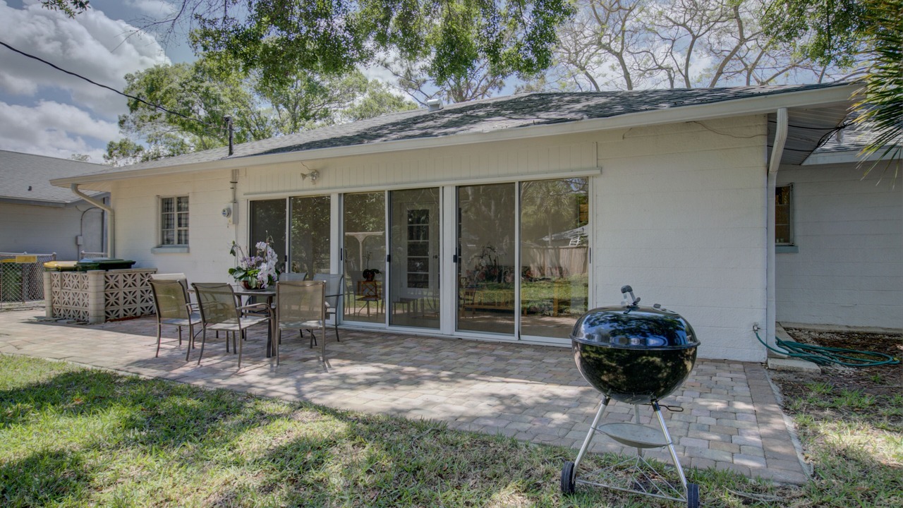 Photo of Outdoor in Long Meadow