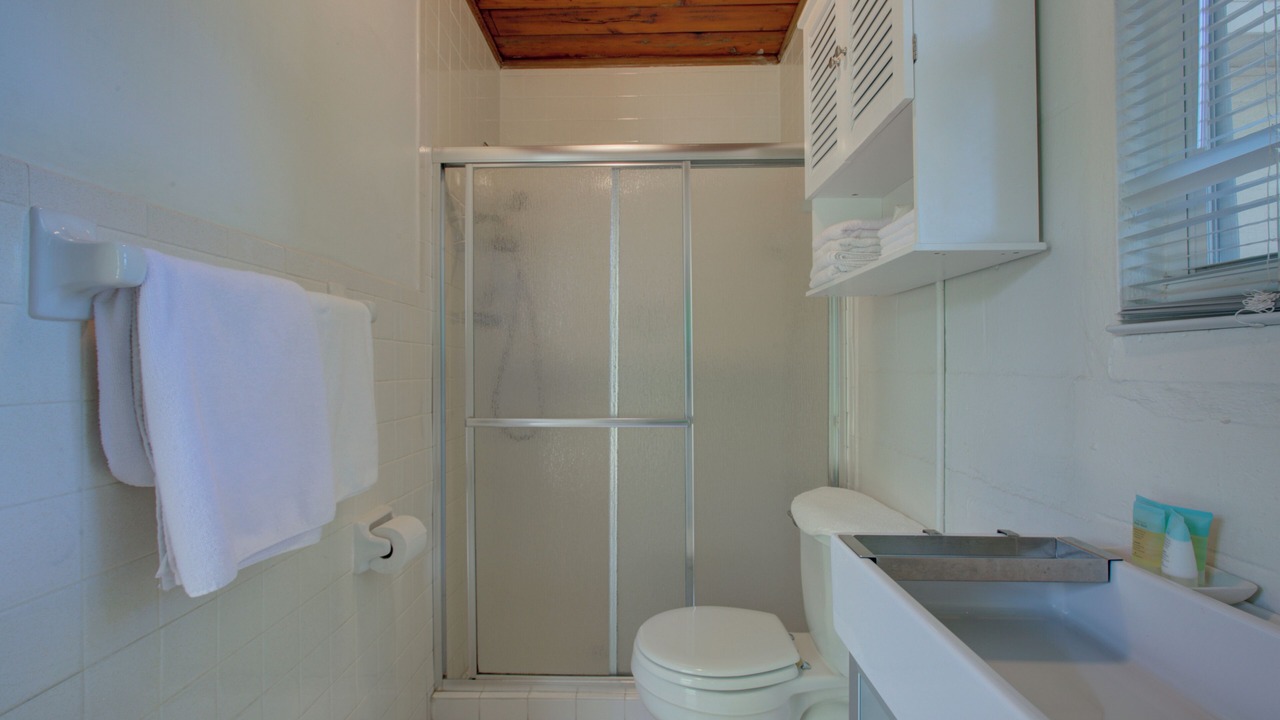 Photo of Bathroom in Long Meadow