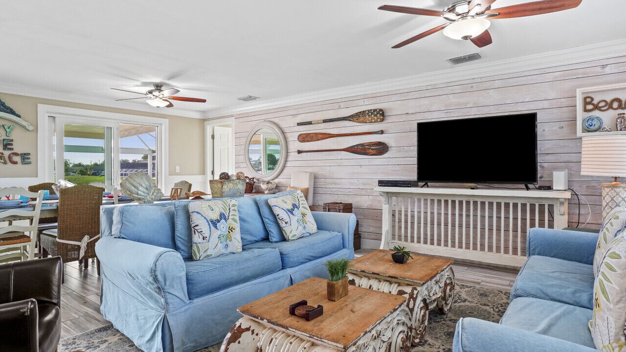 Photo of Livingroom in Cape Coral
