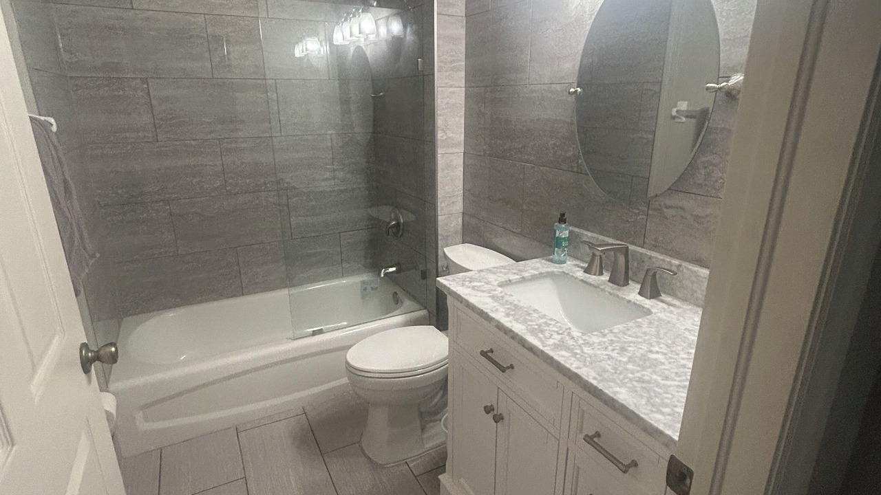 Photo of Bathroom in Naples
