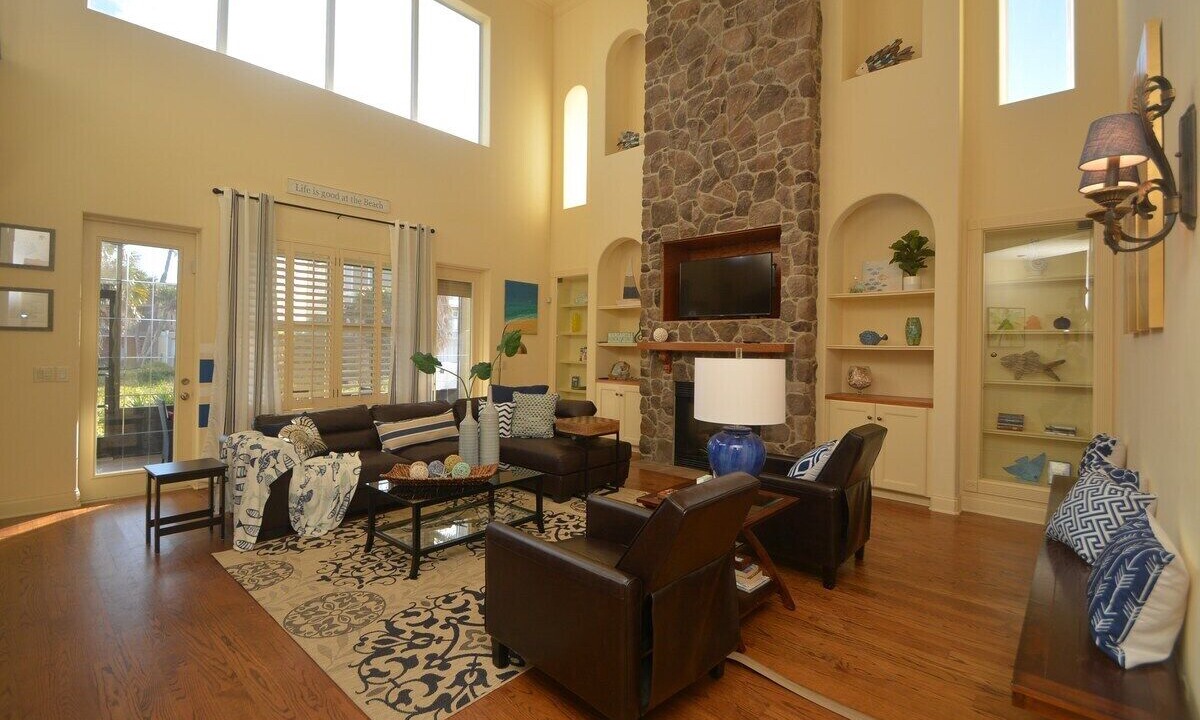 Photo of Livingroom in Marineland Acres