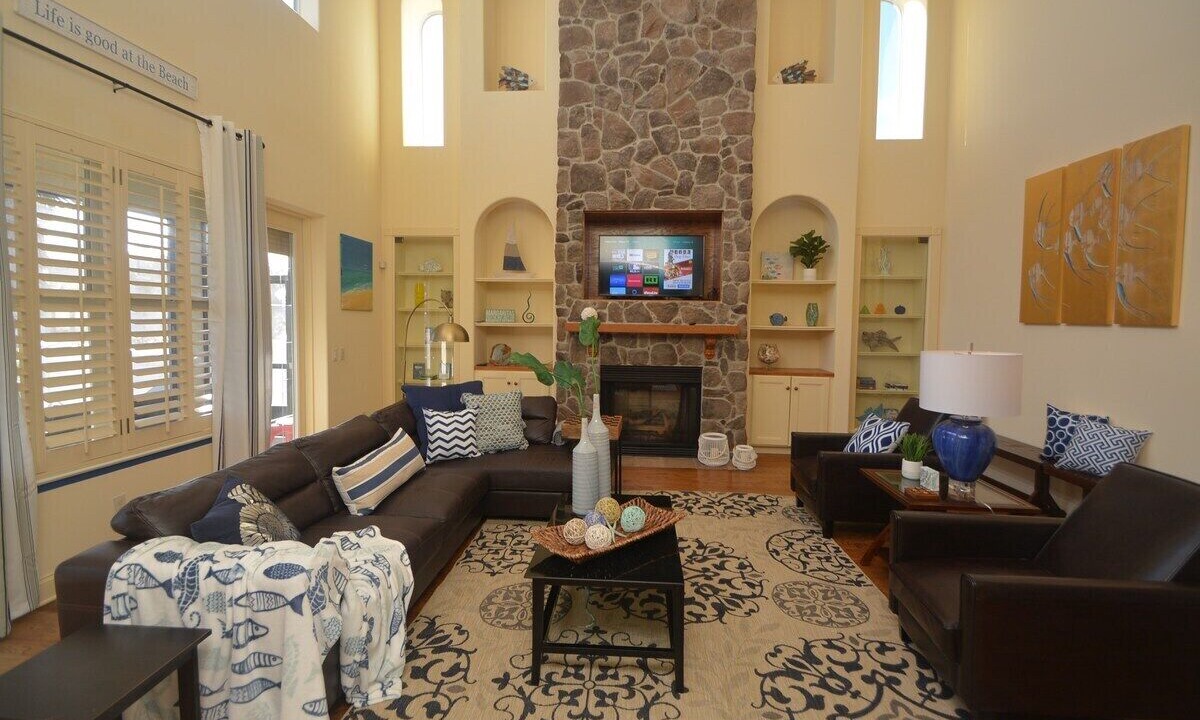 Photo of Bedroom in Marineland Acres