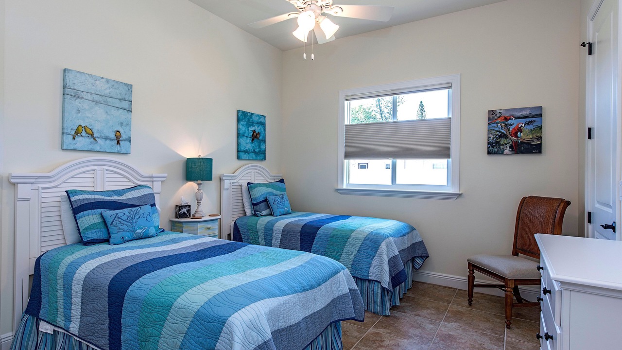Photo of Bedroom in Naples Park