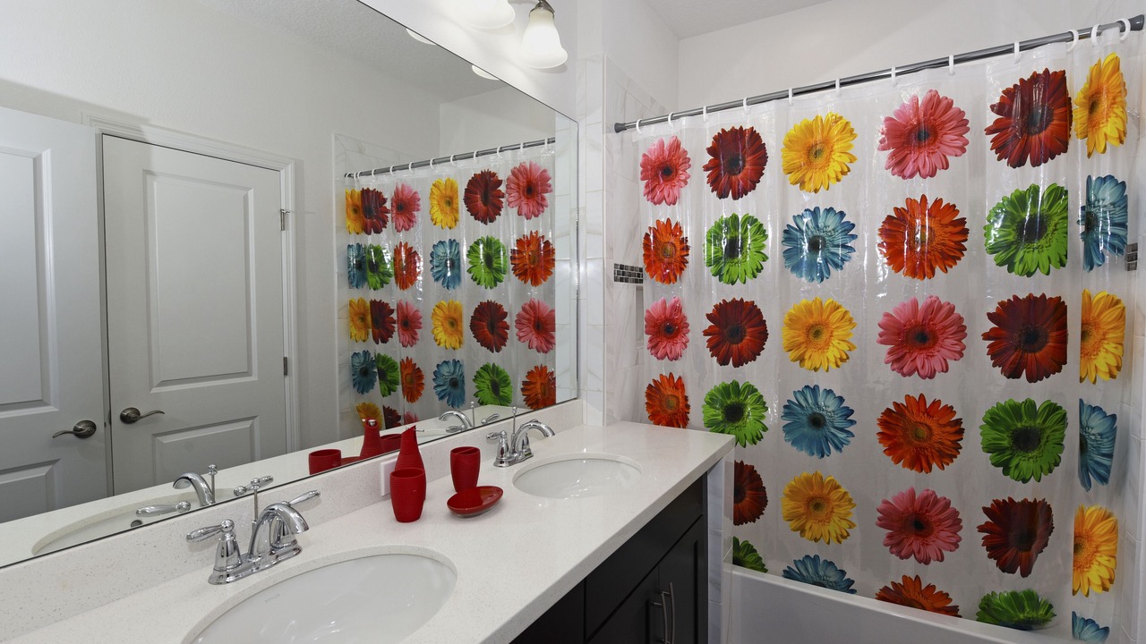 Photo of Bathroom in Sandy Ridge