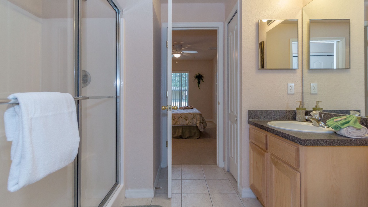 Photo of Bathroom in Silver Creek