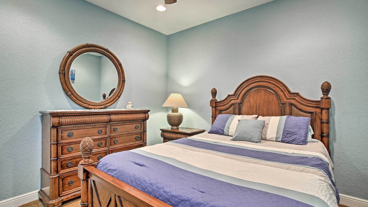 Photo of Bedroom in Jupiter Farms