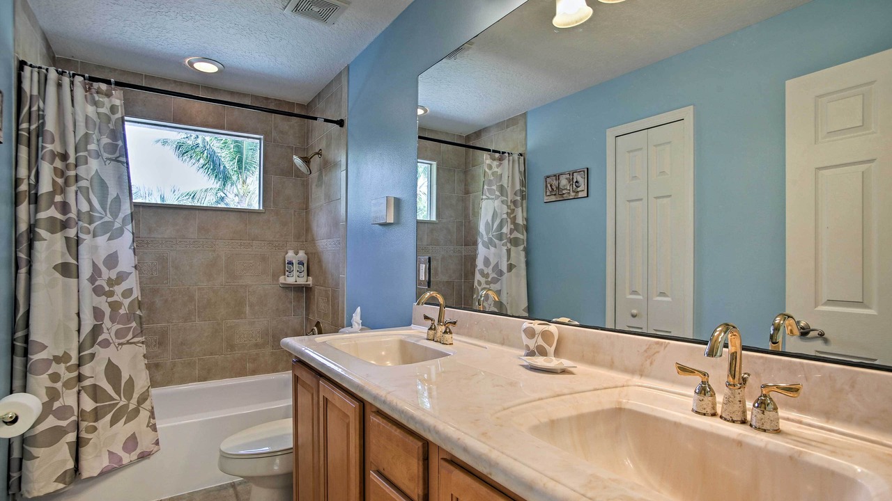 Photo of Bathroom in Jupiter Farms