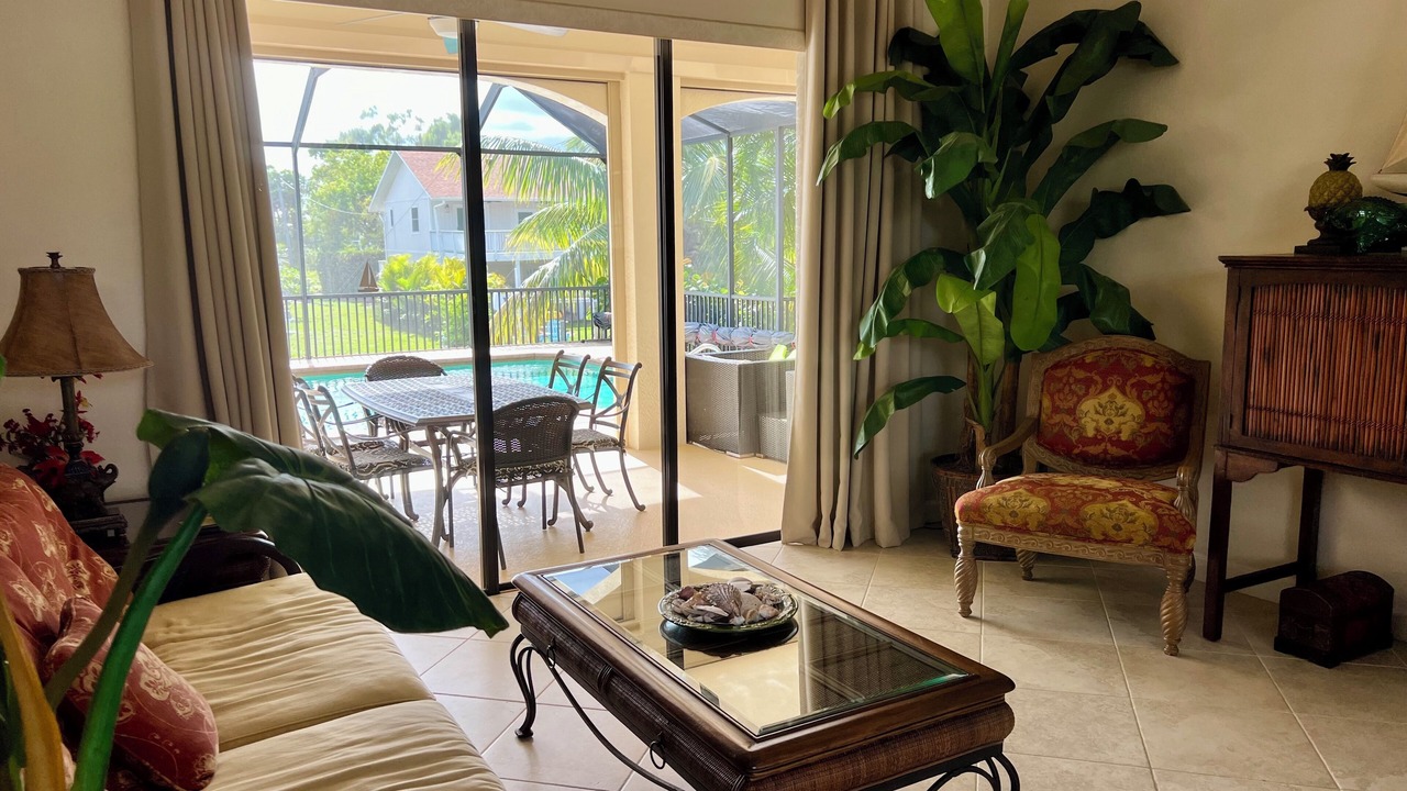 Photo of Livingroom in Bonita Springs