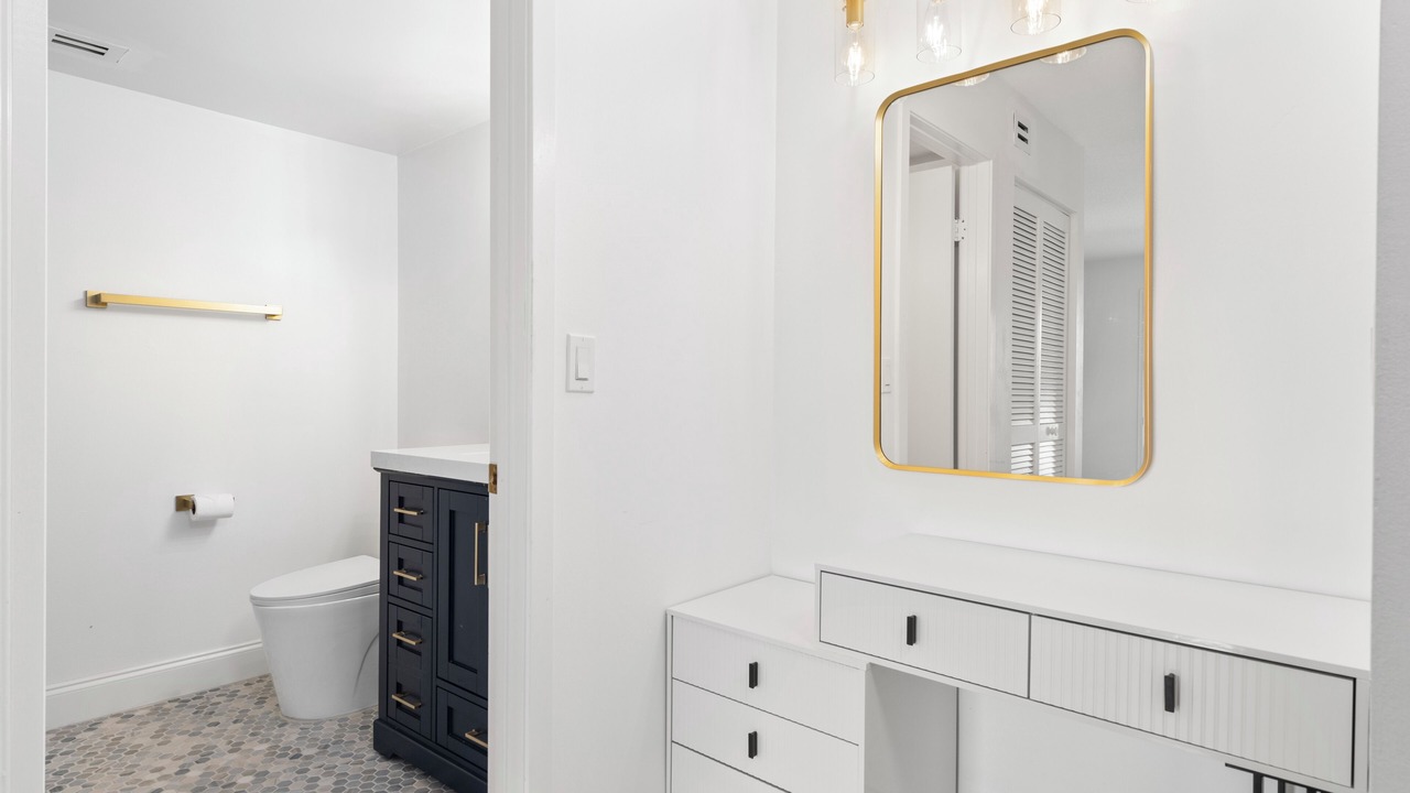Photo of Bathroom in Hunt Club