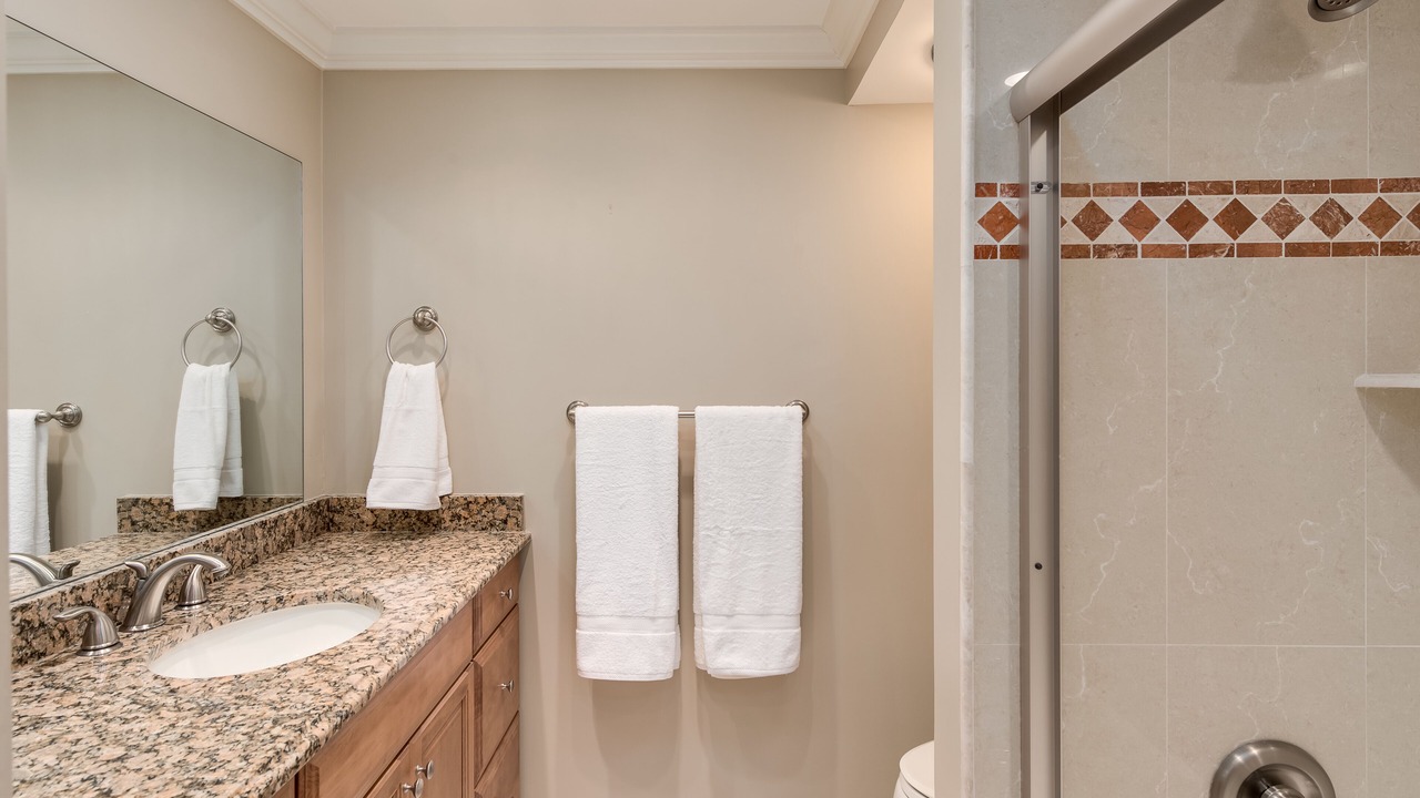 Photo of Bathroom in Hunt Club