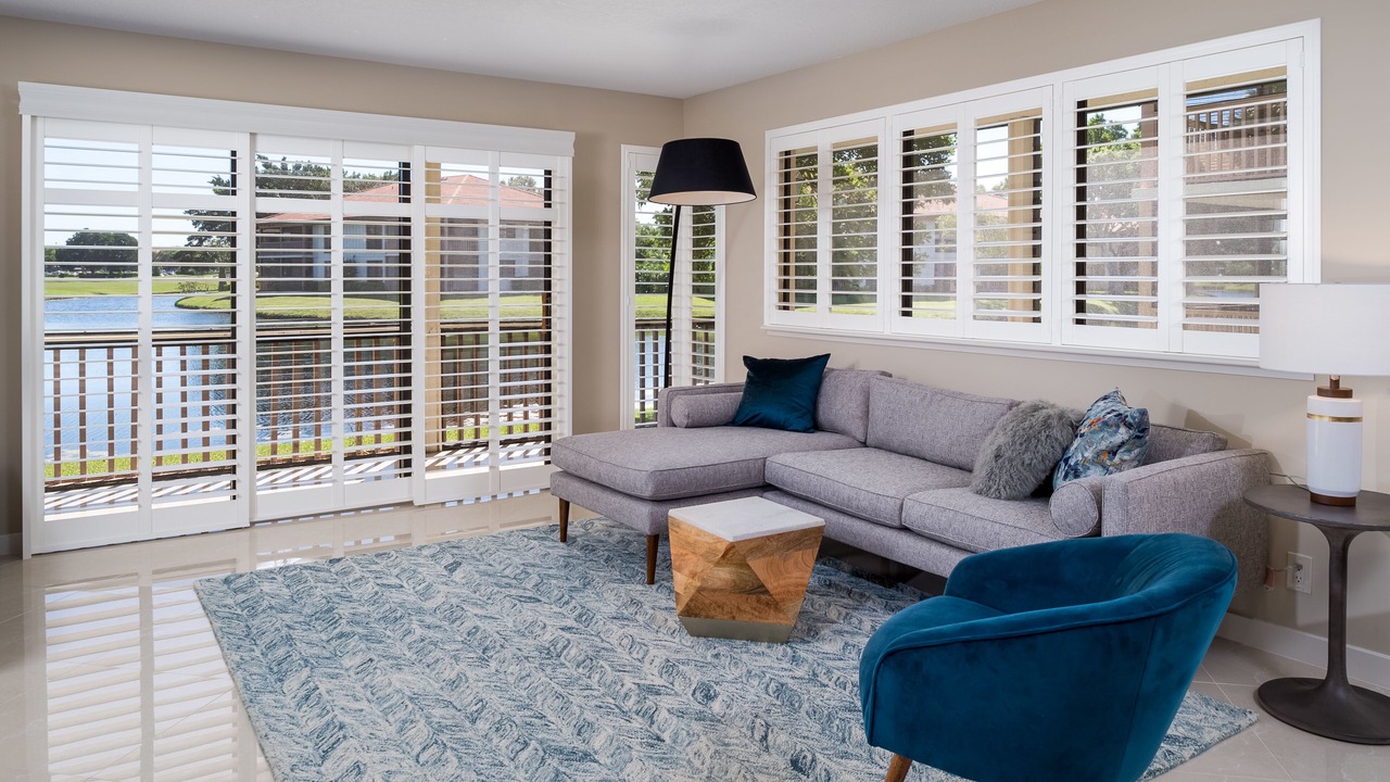 Photo of Livingroom in Hunt Club