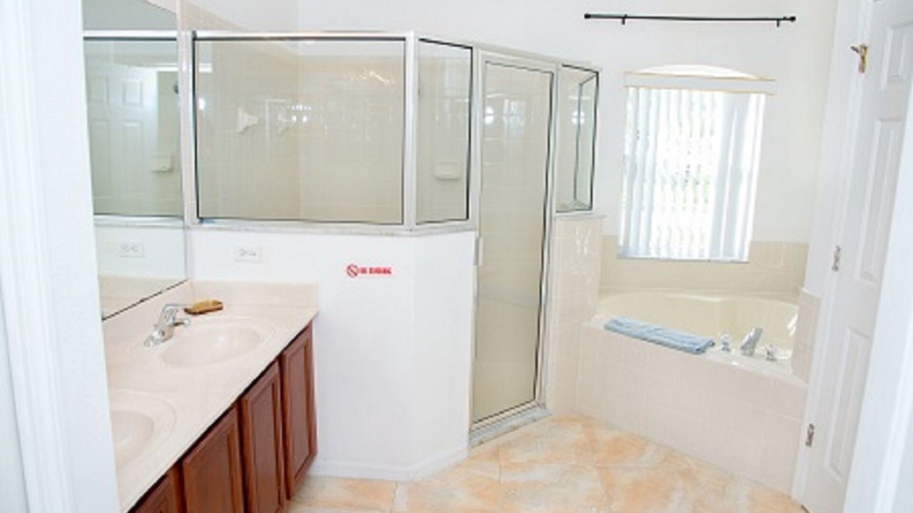 Photo of Bathroom in Poinciana