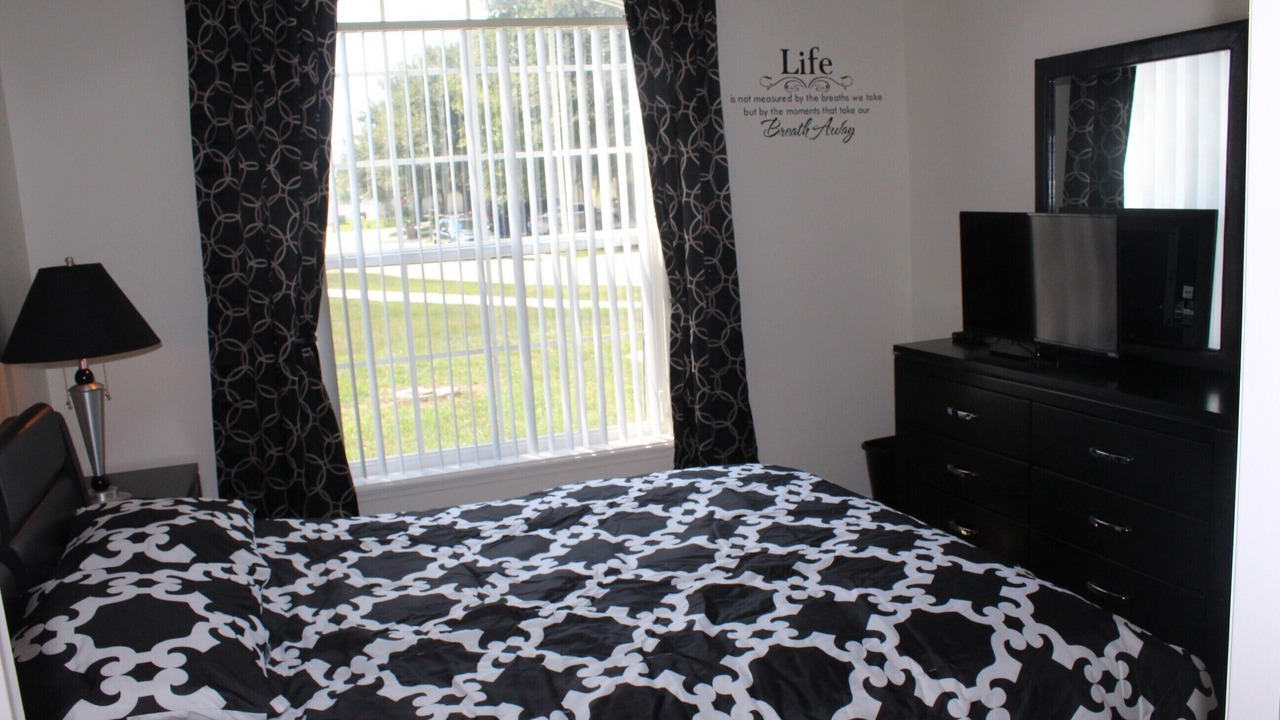 Photo of Bedroom in Clear Creek