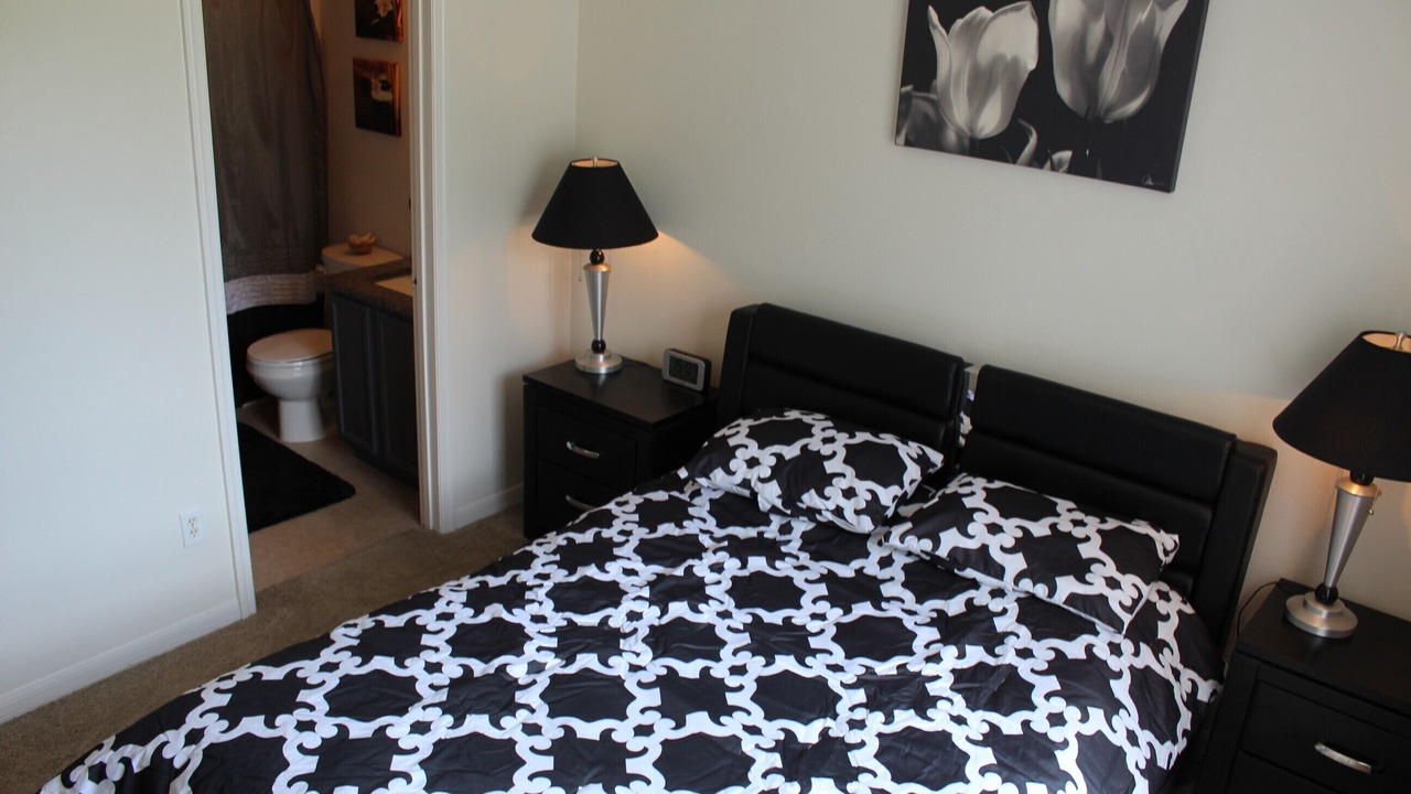 Photo of Bedroom in Clear Creek