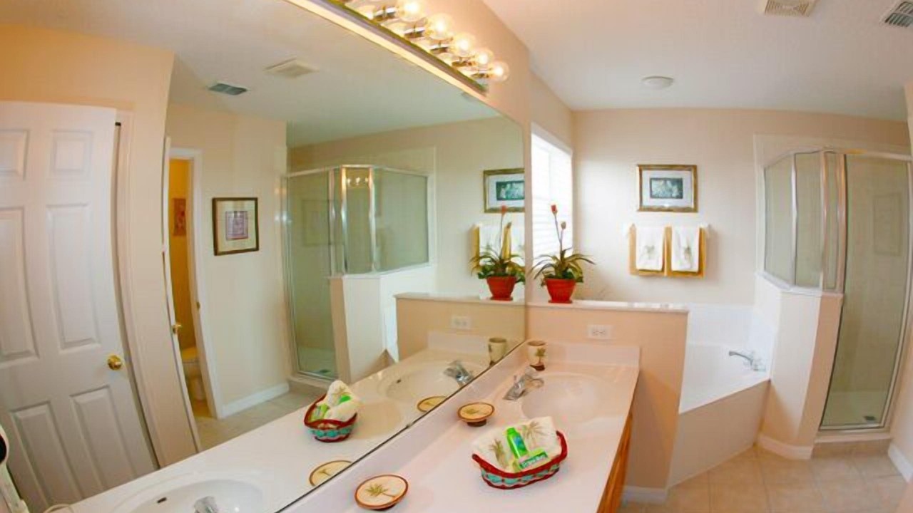 Photo of Bathroom in Highlands Reserve
