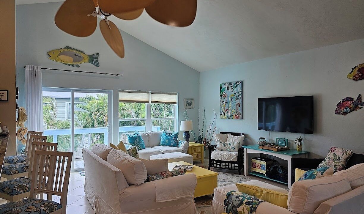 Photo of Livingroom in Jose's Hideaway