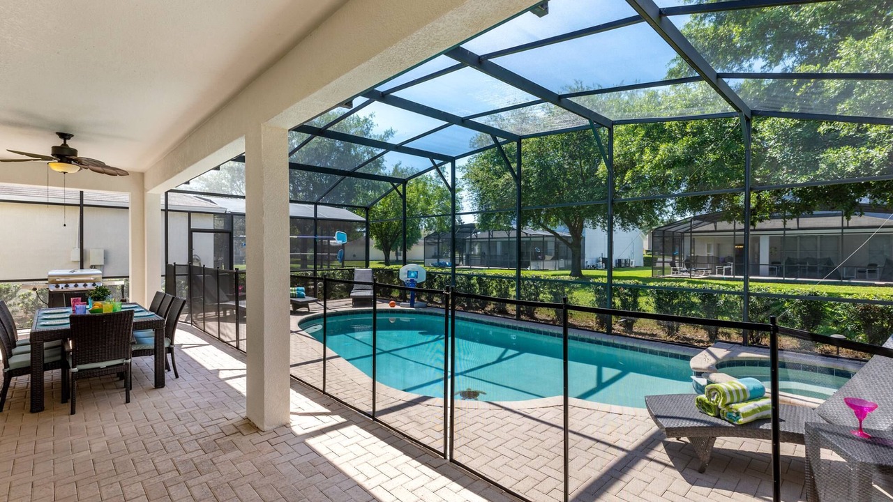 Photo of Outdoor in Windsor Hills