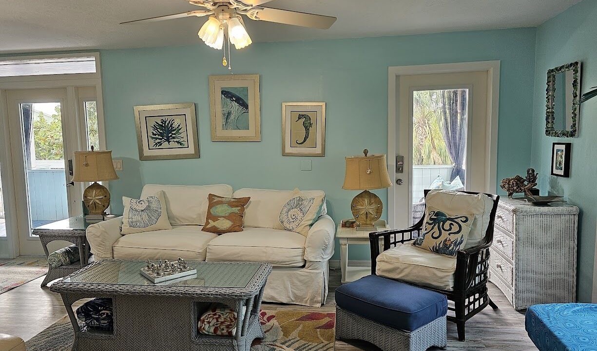 Photo of Livingroom in North Captiva