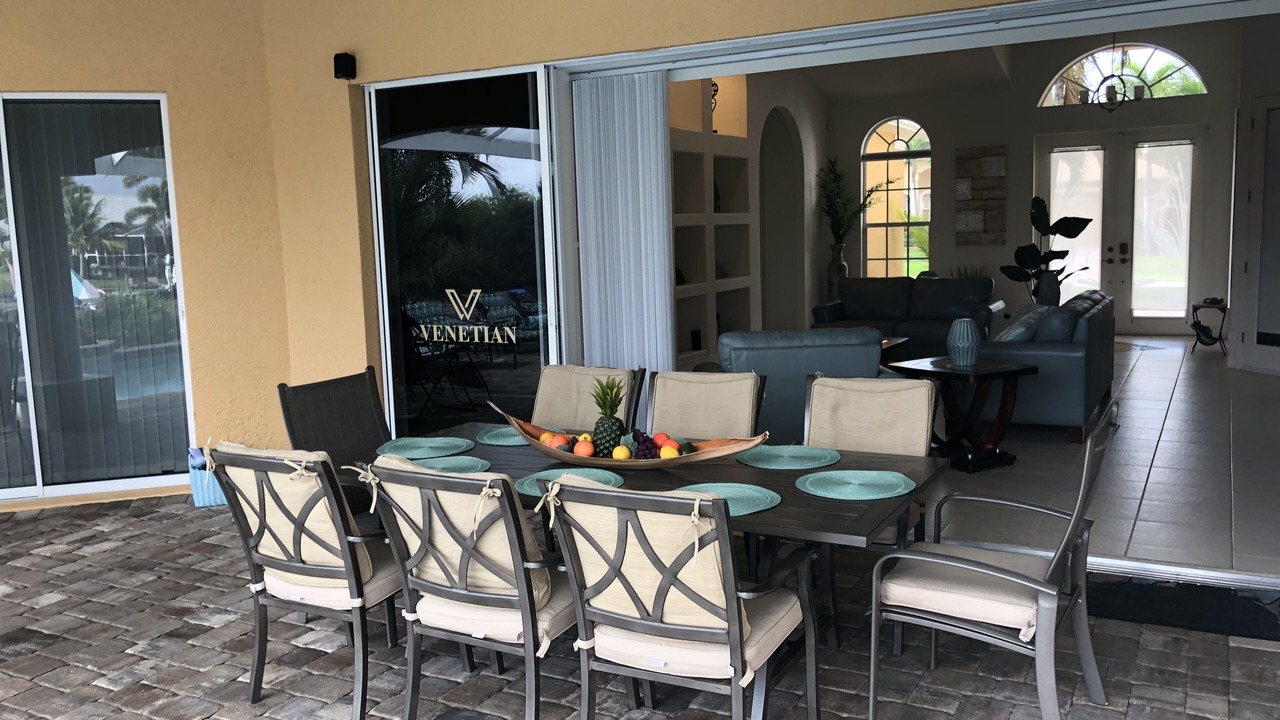 Photo of Outdoor in Pelican