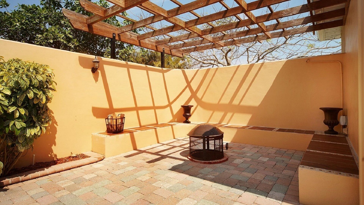 Photo of Patio Balcony in Cape Coral