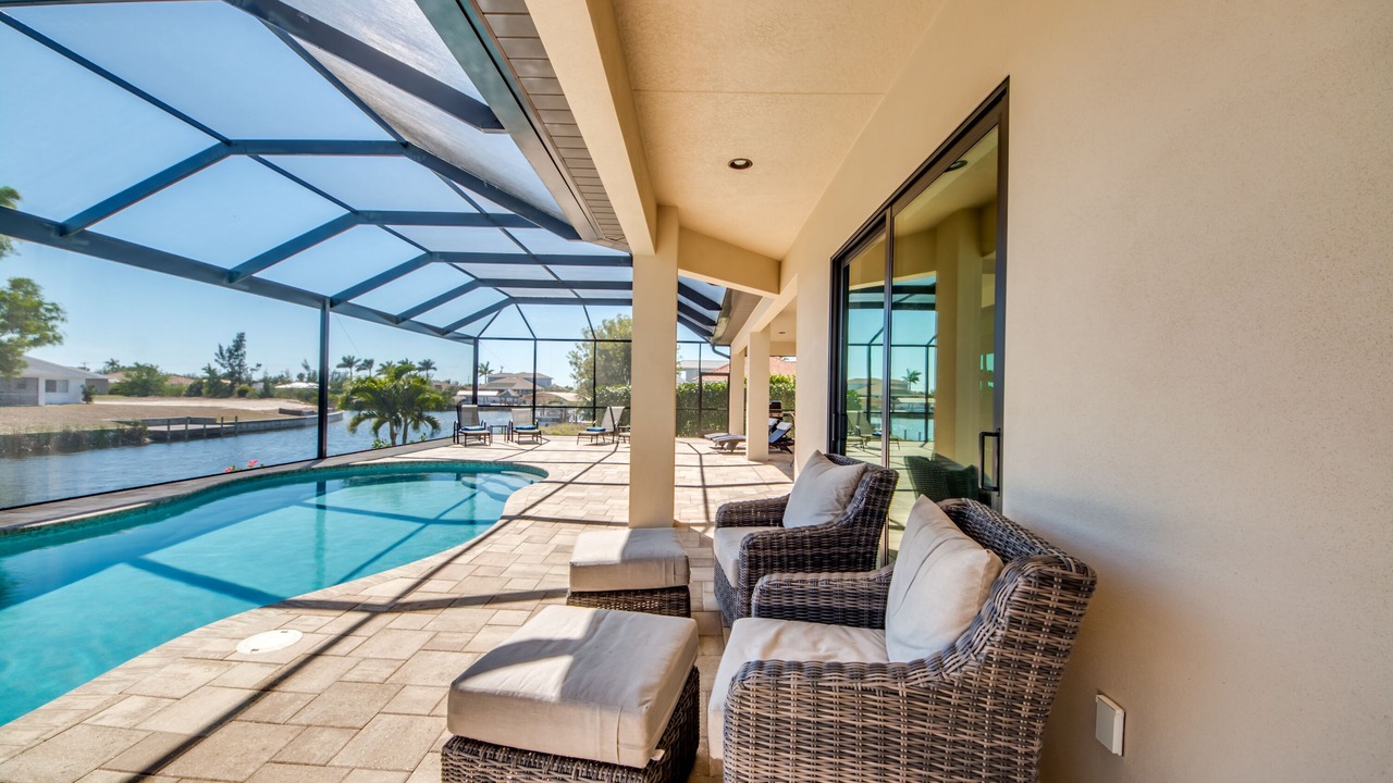 Photo of Outdoor in Pelican