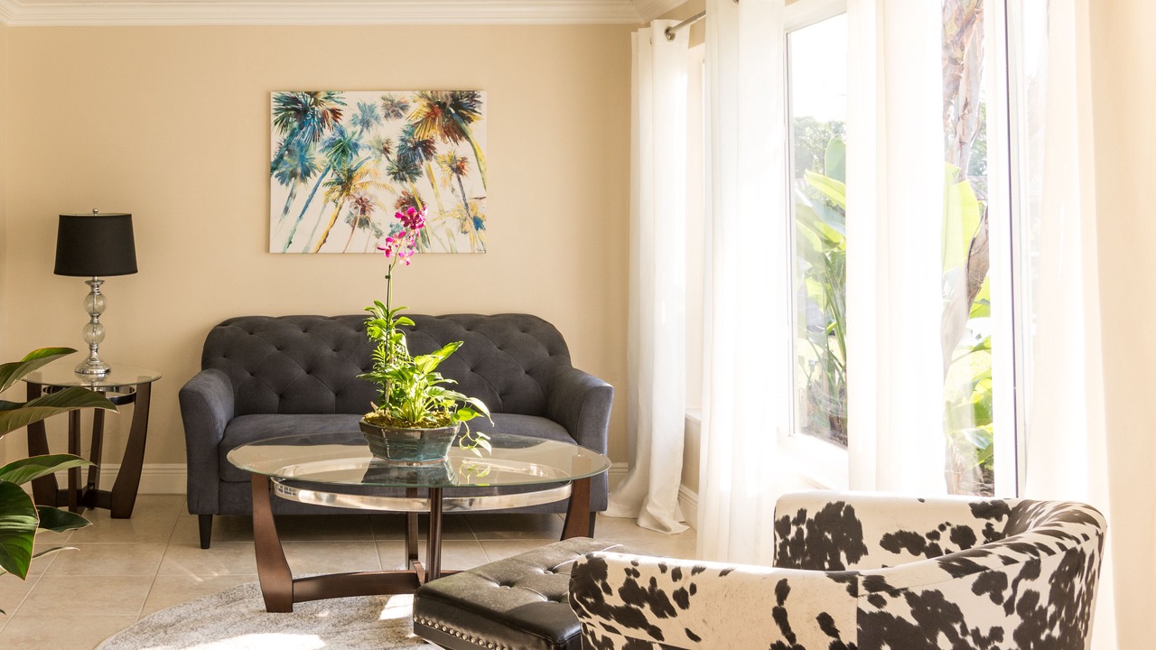Photo of Livingroom in Wilton Manors