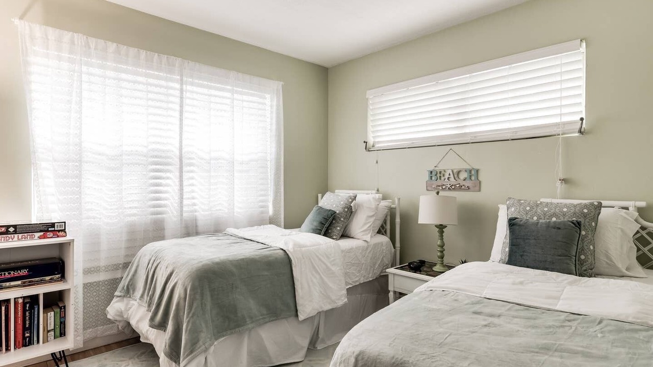 Photo of Bedroom in Flamingo Parks