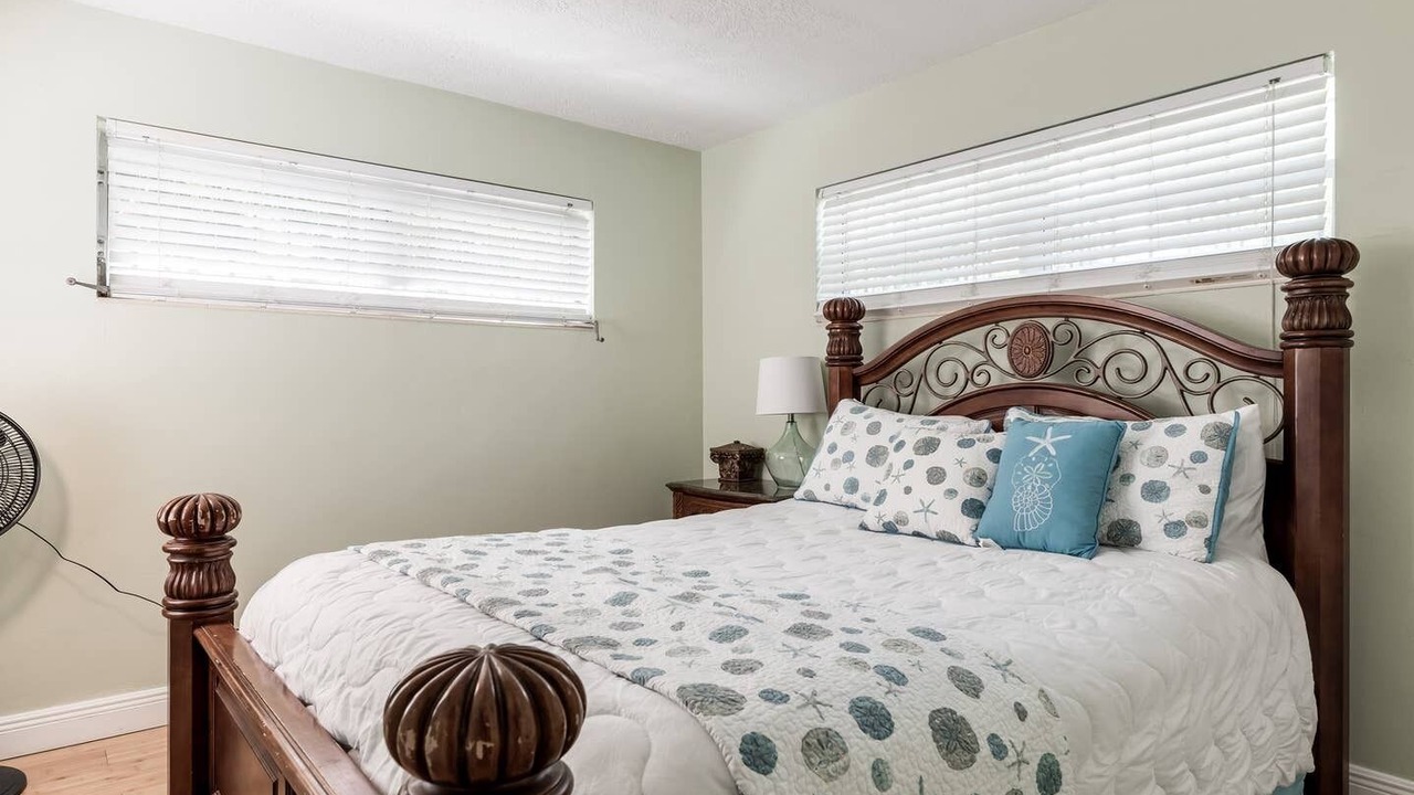 Photo of Bedroom in Flamingo Parks