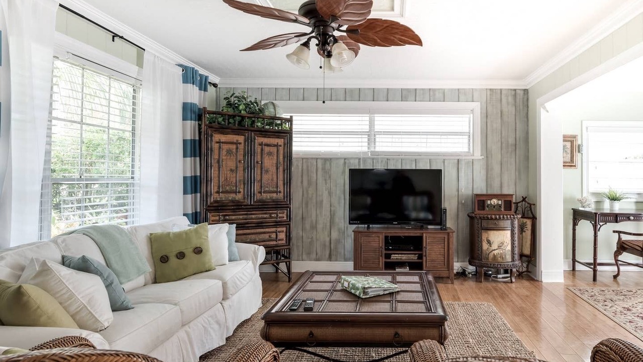 Photo of Bedroom in Flamingo Parks