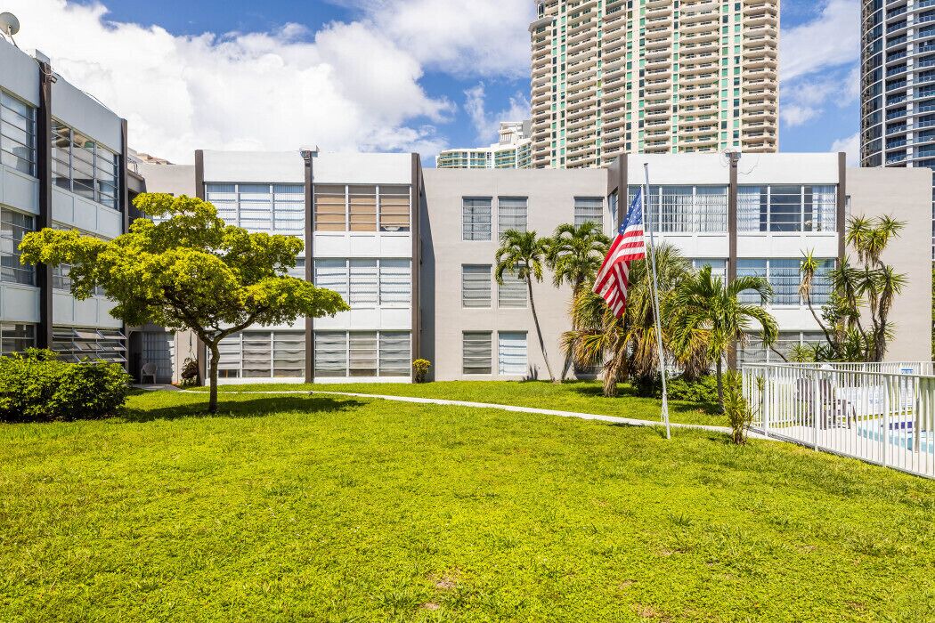 Photo of Outdoor in Downtown Fort Lauderdale