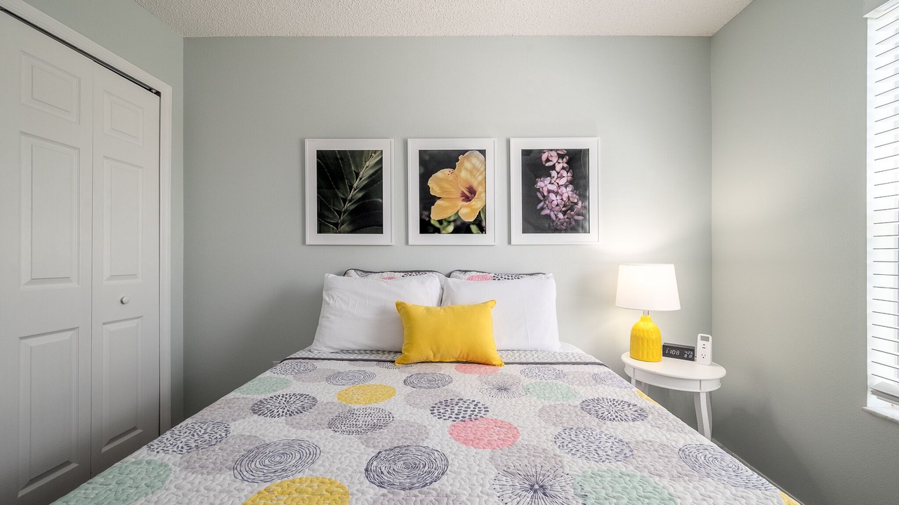 Photo of Bedroom in Lake Berkley
