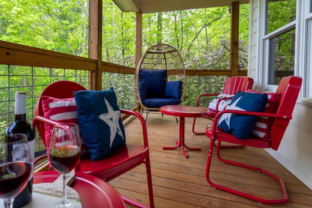 Photo of Patio Balcony in Dahlonega