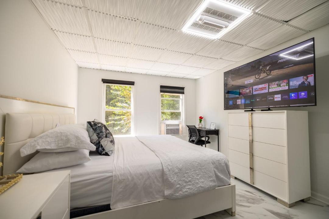 Photo of Bedroom in Lawrenceville