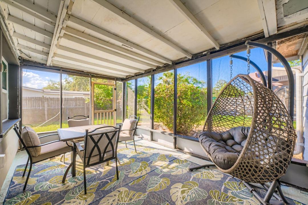 Photo of Patio Balcony in Sandalwood
