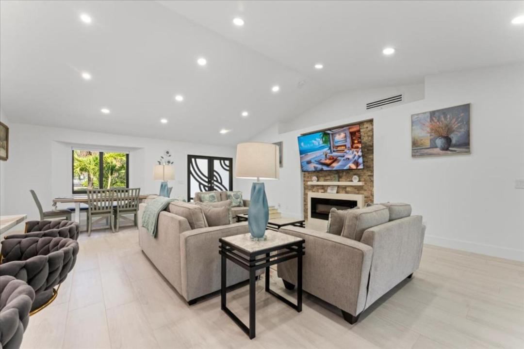 Photo of Livingroom in Rural Estates