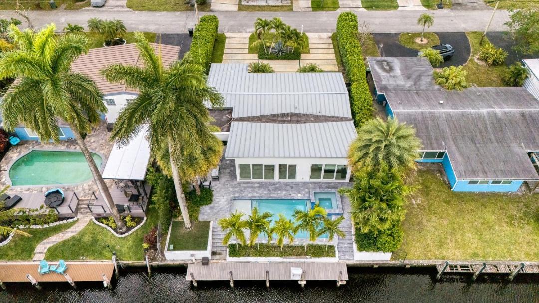 Photo of Others in Lauderdale Isles