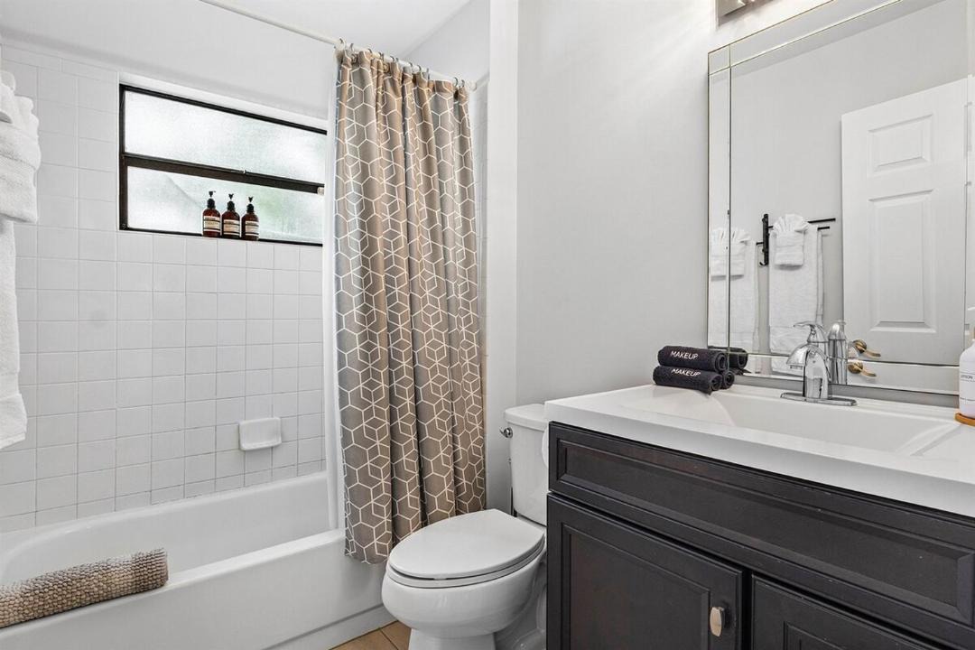 Photo of Bathroom in Lake Ida Shores