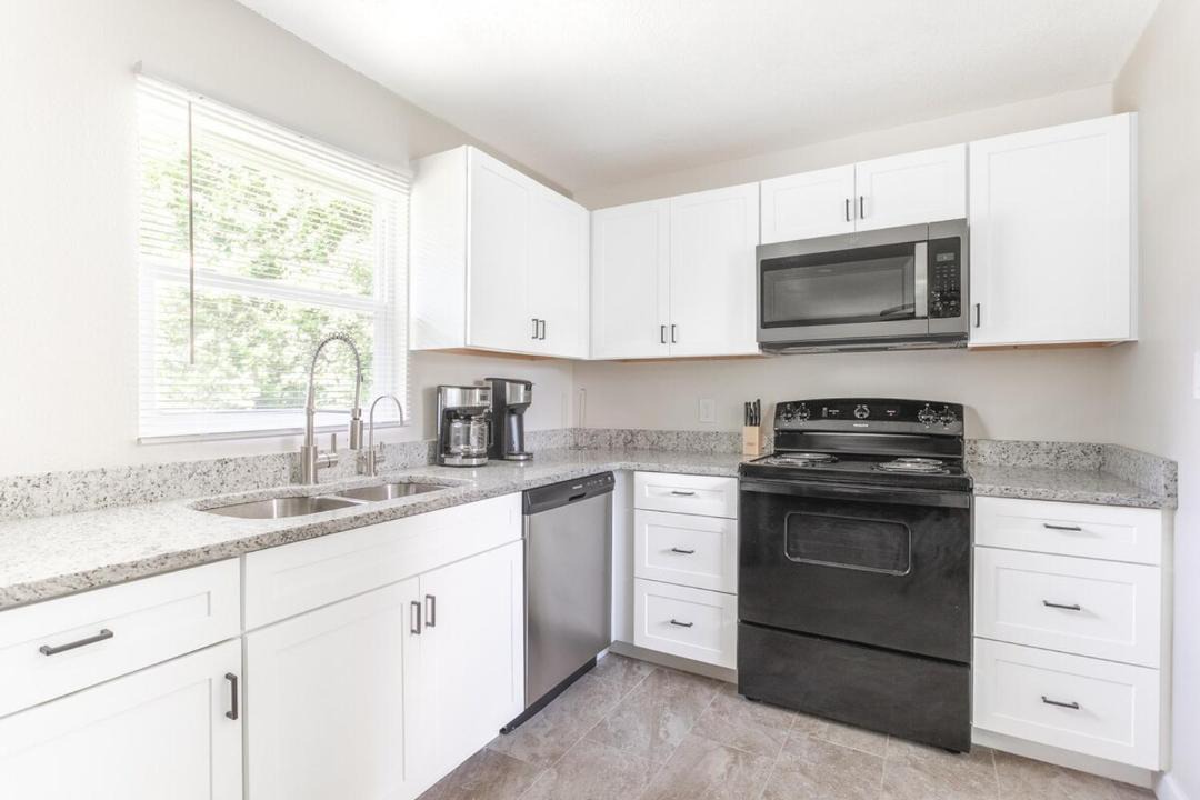 Photo of Kitchen in Carlton Stewart Gardens